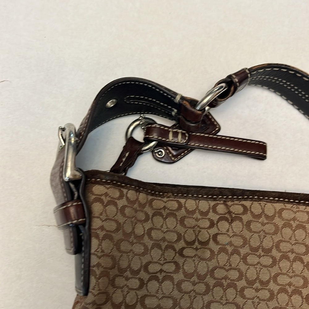 COACH SOHO SIGNATURE HOBO SHOULDER BAG BROWN SUEDE BOTTOMS - Picture 15 of 16